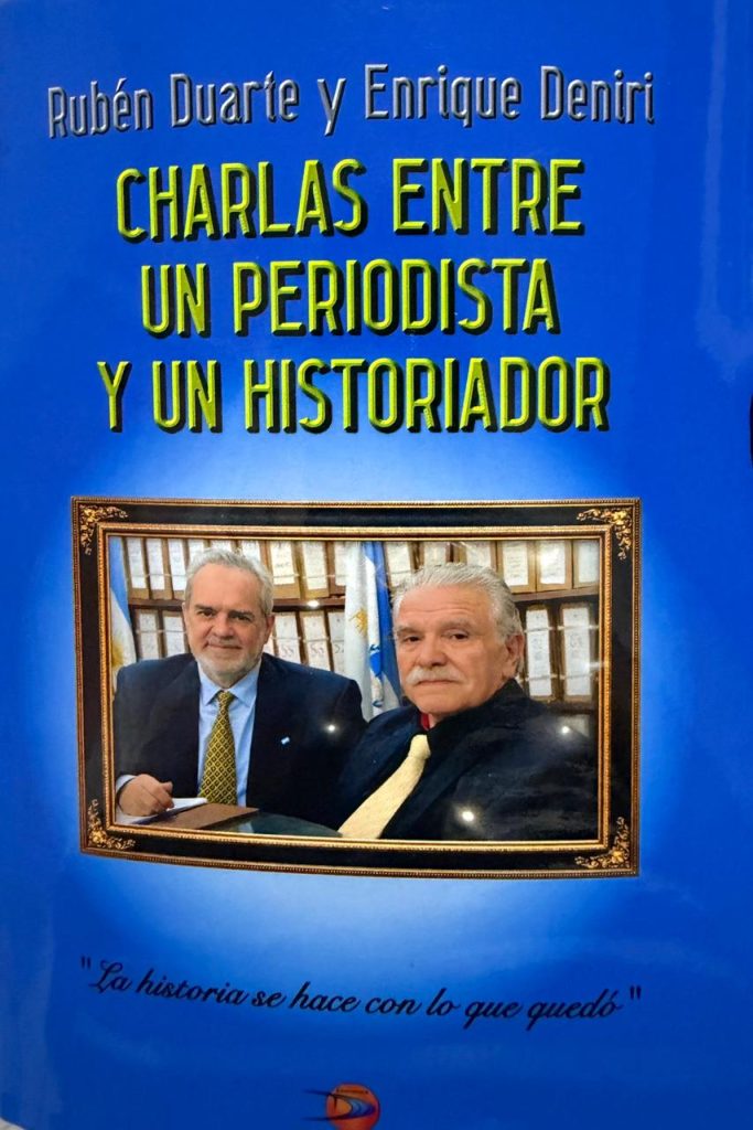 CONVERSACIONES QUE TRASCIENDEN EL TIEMPO. El libro que compila el intercambio entre sus autores y propone una mirada conjunta sobre la historia y la identidad provincial en diálogo con el presente.