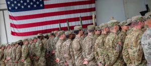 Trump anunció el envío de 5.000 soldados a Polonia y reorganiza tropas en medio de la crisis con Irán