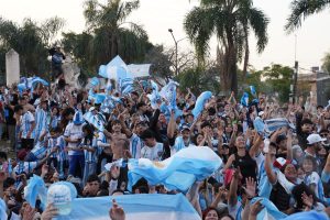 La Municipalidad de Corrientes pide celebrar con respeto y preservar los espacios públicos en la final del Mundial