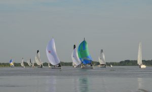 Omega se impuso en una definición cerrada de la 34ª Regata Asunción-Corrientes