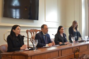 El Concejo avanzó con medidas para prohibir la tenencia, producción, distribución y comercialización de pirotecnia