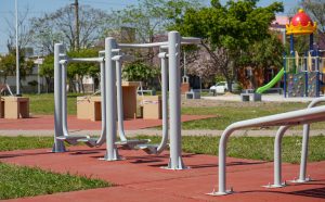 Obras de renovación integral en la plaza San José suman juegos, mobiliario y mejoras de iluminación