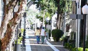 Los cementerios de Corrientes tendrán horarios especiales por el Día de la Madre