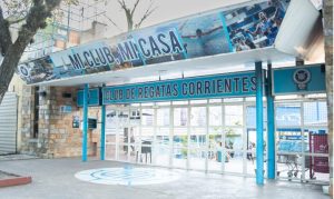 Crecida del Paraná: Regatas estableció nuevas pautas de seguridad y suspendió el uso de las parrillas